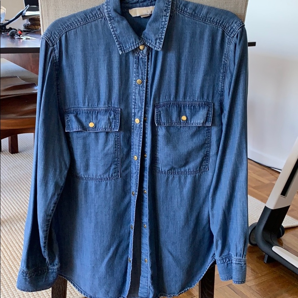 Denim shirt